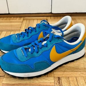 Nike Pegasus 83 Extremely Rare Blue and Yellow